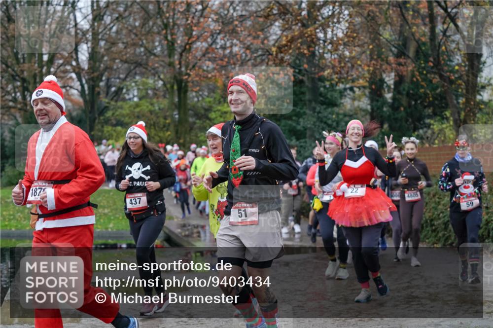 07.12.2025 - St. Pauli X-Mass-Run No. 15 Michael Burmester http://msf.ph/oto/9403434 07.12.2025 10:47:05 Laufen 15, 187, 437, 15, 51, 22, 4805, 59 meine-sportfotos.de