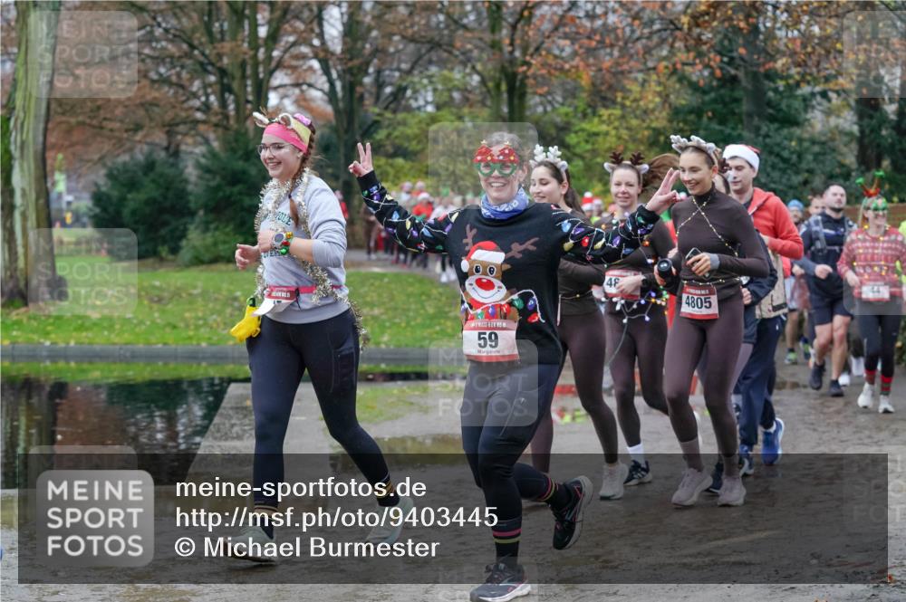 07.12.2025 - St. Pauli X-Mass-Run No. 15 Michael Burmester http://msf.ph/oto/9403445 07.12.2025 10:47:08 Laufen 15, 15, 59, 48, 44, 4805 meine-sportfotos.de