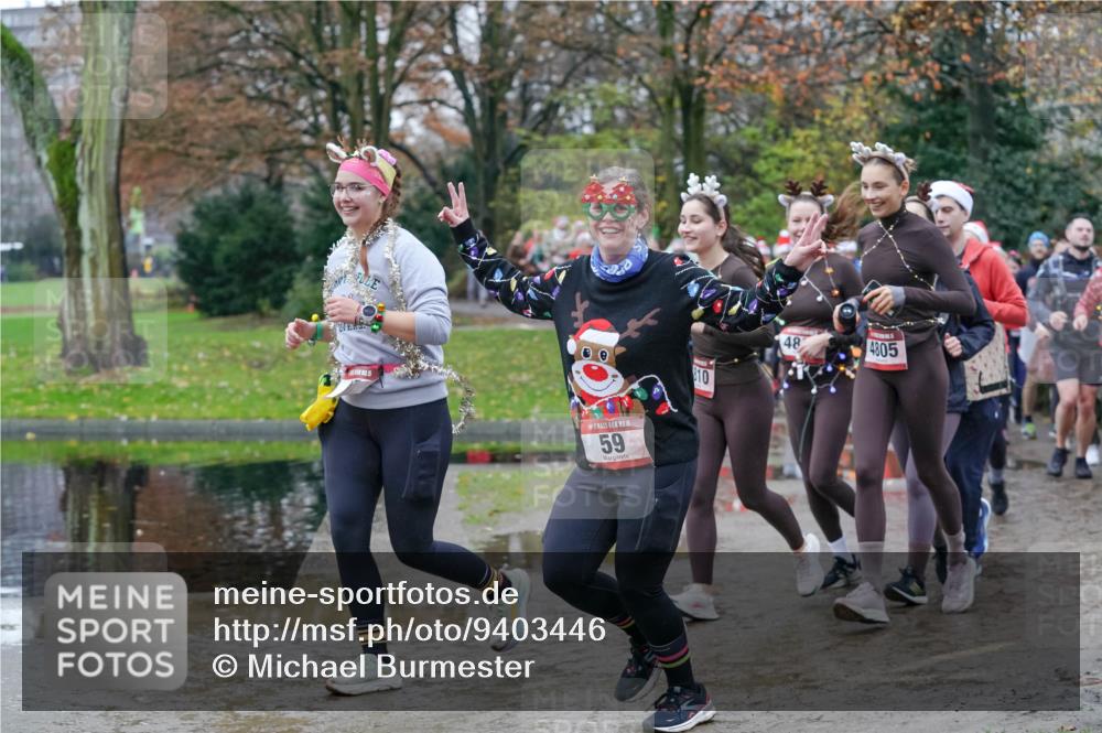 07.12.2025 - St. Pauli X-Mass-Run No. 15 Michael Burmester http://msf.ph/oto/9403446 07.12.2025 10:47:08 Laufen 59, 610, 48, 4805 meine-sportfotos.de