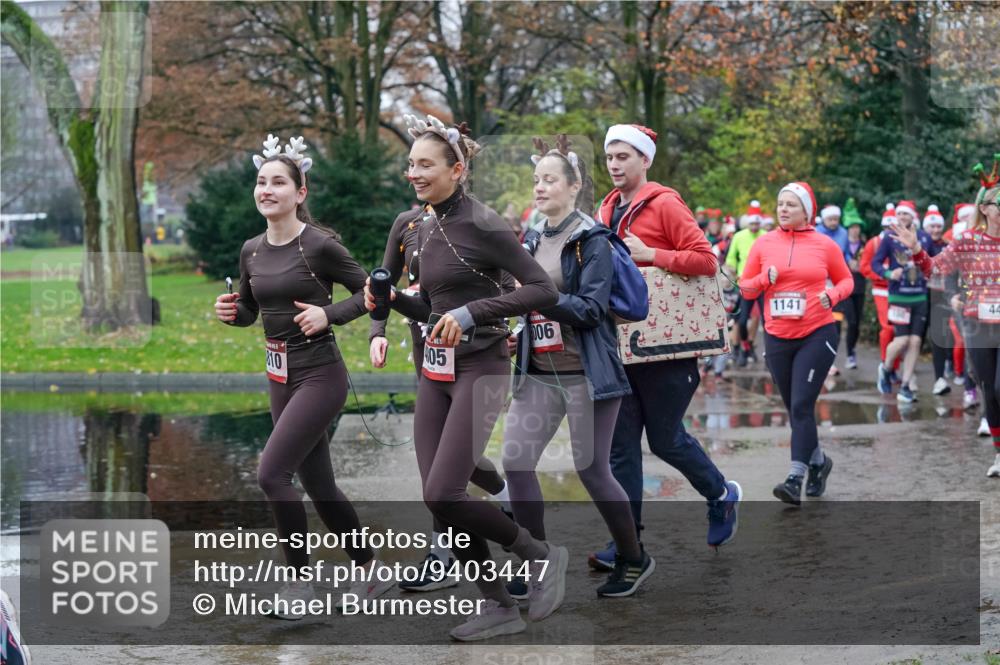 07.12.2025 - St. Pauli X-Mass-Run No. 15 Michael Burmester http://msf.ph/oto/9403447 07.12.2025 10:47:09 Laufen 10, 05, 1141, 44, 006 meine-sportfotos.de