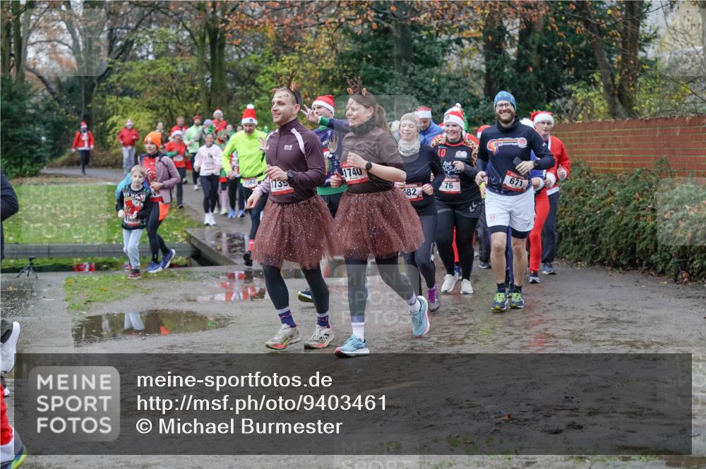 07.12.2025 - St. Pauli X-Mass-Run No. 15 Michael Burmester http://msf.ph/oto/9403461 07.12.2025 10:47:12 Laufen 1600, 1740, 1066, 1739, 682, 76, 671 meine-sportfotos.de