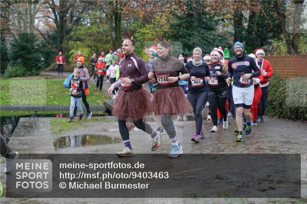 07.12.2025 - St. Pauli X-Mass-Run No. 15 Michael Burmester http://msf.ph/oto/9403463 07.12.2025 10:47:13 Laufen 1740, 682, 76, 671 meine-sportfotos.de
