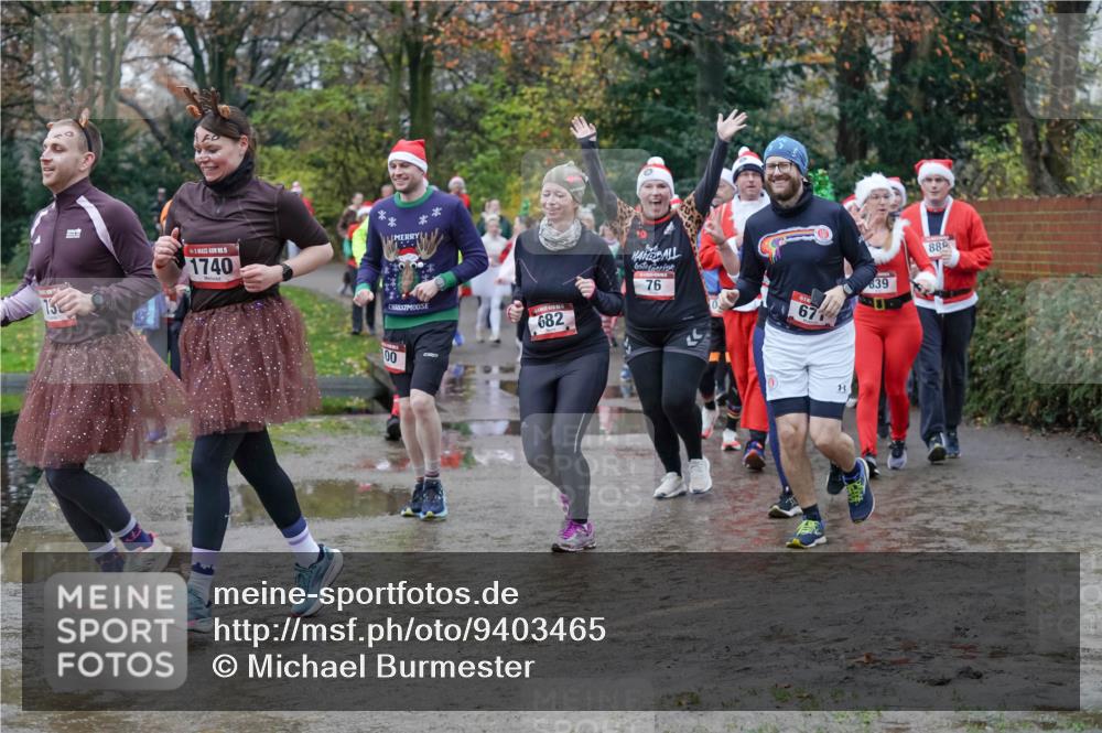 07.12.2025 - St. Pauli X-Mass-Run No. 15 Michael Burmester http://msf.ph/oto/9403465 07.12.2025 10:47:13 Laufen 5, 1740, 00, 682, 76, 67, 8, 889, 639 meine-sportfotos.de