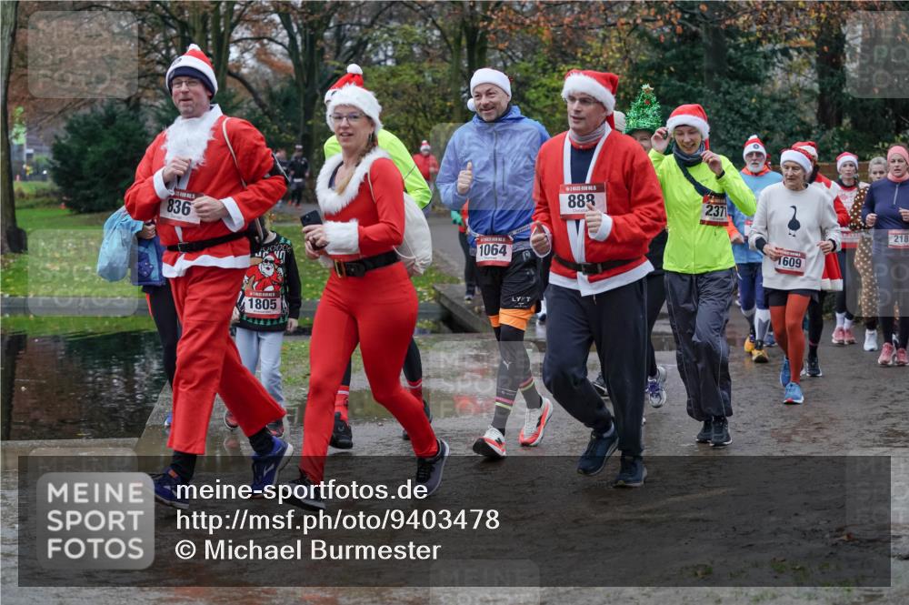 07.12.2025 - St. Pauli X-Mass-Run No. 15 Michael Burmester http://msf.ph/oto/9403478 07.12.2025 10:47:16 Laufen 836, 1805, 1064, 5, 888, 2371, 1609, 218 meine-sportfotos.de
