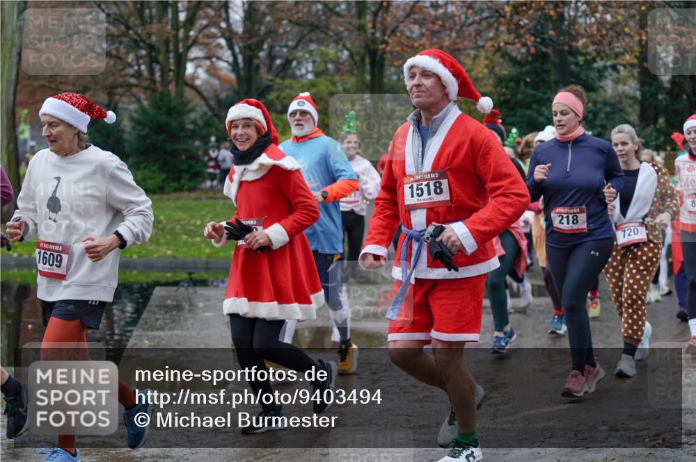 07.12.2025 - St. Pauli X-Mass-Run No. 15 Michael Burmester http://msf.ph/oto/9403494 07.12.2025 10:47:20 Laufen 1609, 15, 1518, 218, 720, 8 meine-sportfotos.de