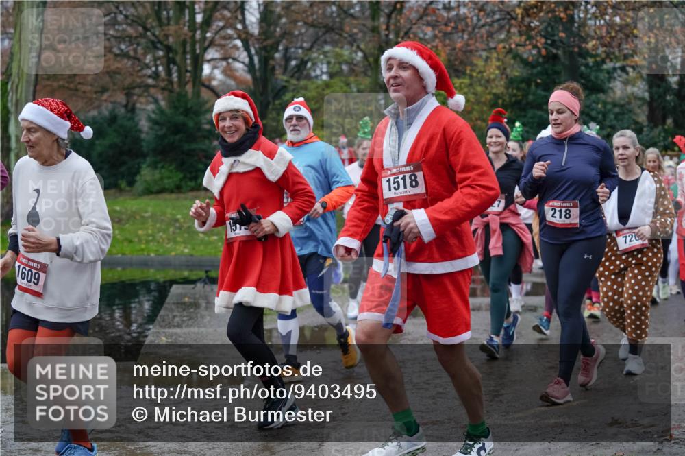 07.12.2025 - St. Pauli X-Mass-Run No. 15 Michael Burmester http://msf.ph/oto/9403495 07.12.2025 10:47:20 Laufen 1609, 15, 1518, 218, 72 meine-sportfotos.de