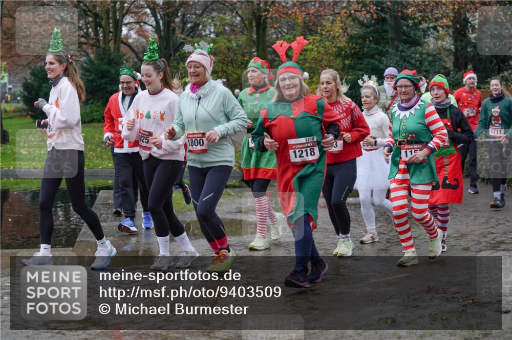 07.12.2025 - St. Pauli X-Mass-Run No. 15 Michael Burmester http://msf.ph/oto/9403509 07.12.2025 10:47:23 Laufen 825, 1800, 1218, 5, 1218, 115, 246, 1711 meine-sportfotos.de