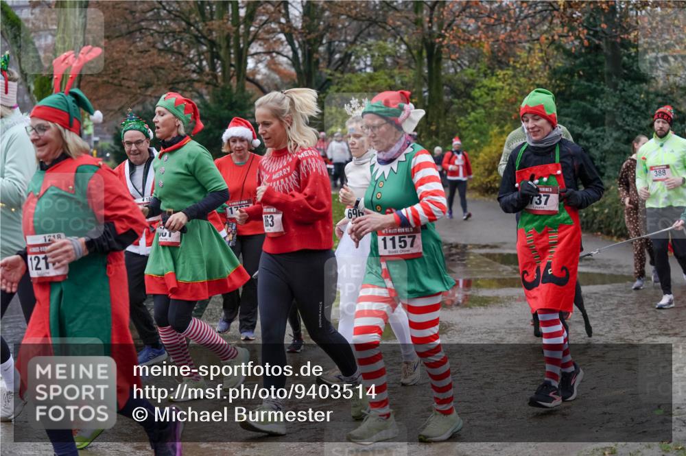 07.12.2025 - St. Pauli X-Mass-Run No. 15 Michael Burmester http://msf.ph/oto/9403514 07.12.2025 10:47:24 Laufen 1218, 121, 180, 17, 863, 696, 1157, 388, 15, 737 meine-sportfotos.de