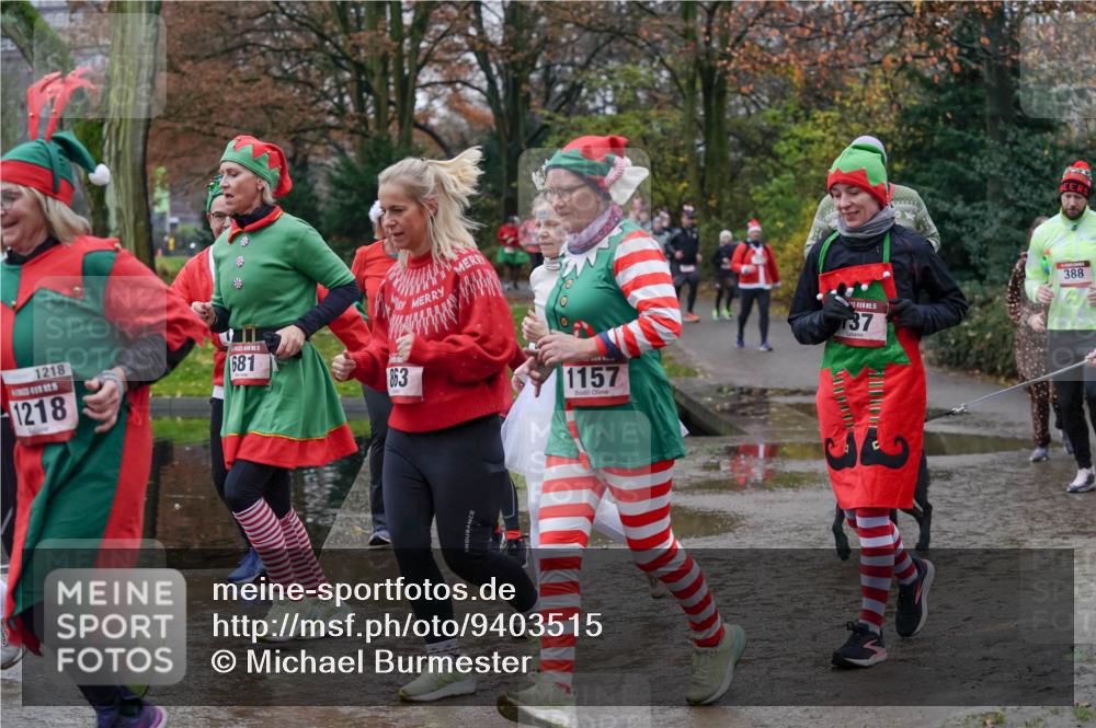07.12.2025 - St. Pauli X-Mass-Run No. 15 Michael Burmester http://msf.ph/oto/9403515 07.12.2025 10:47:24 Laufen 1218, 1218, 681, 863, 3, 1157, 15, 37, 388 meine-sportfotos.de