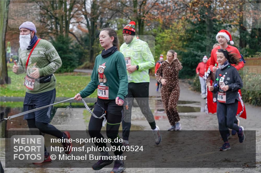 07.12.2025 - St. Pauli X-Mass-Run No. 15 Michael Burmester http://msf.ph/oto/9403524 07.12.2025 10:47:26 Laufen 714, 1711, 88, 416 meine-sportfotos.de