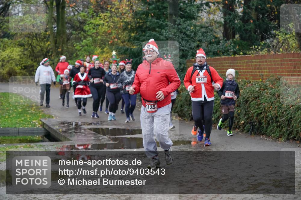 07.12.2025 - St. Pauli X-Mass-Run No. 15 Michael Burmester http://msf.ph/oto/9403543 07.12.2025 10:47:32 Laufen 1135, 845, 815 meine-sportfotos.de