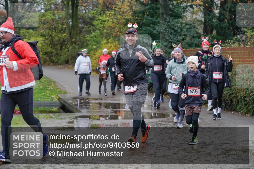 07.12.2025 - St. Pauli X-Mass-Run No. 15 Michael Burmester http://msf.ph/oto/9403558 07.12.2025 10:47:36 Laufen 845, 817, 1662, 81, 15, 815, 832 meine-sportfotos.de