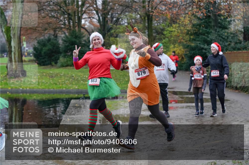 07.12.2025 - St. Pauli X-Mass-Run No. 15 Michael Burmester http://msf.ph/oto/9403606 07.12.2025 10:47:46 Laufen 683, 1, 5, 679, 1645, 1647, 1646 meine-sportfotos.de