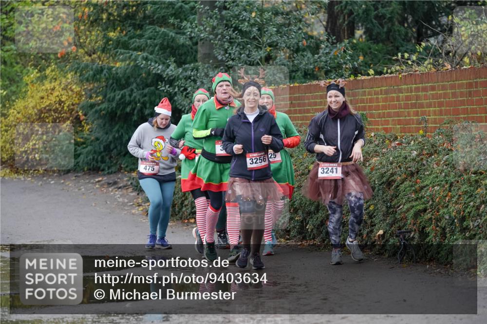 07.12.2025 - St. Pauli X-Mass-Run No. 15 Michael Burmester http://msf.ph/oto/9403634 07.12.2025 10:48:00 Laufen 475, 3256, 25, 3241 meine-sportfotos.de