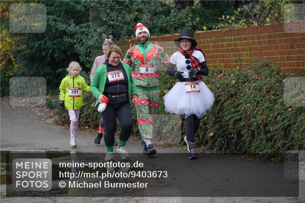 07.12.2025 - St. Pauli X-Mass-Run No. 15 Michael Burmester http://msf.ph/oto/9403673 07.12.2025 10:48:24 Laufen 391, 5, 372, 8, 14 meine-sportfotos.de