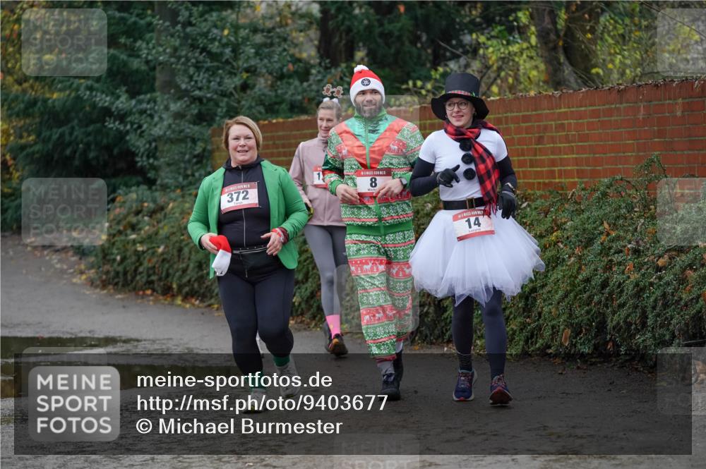 07.12.2025 - St. Pauli X-Mass-Run No. 15 Michael Burmester http://msf.ph/oto/9403677 07.12.2025 10:48:26 Laufen 15, 372, 15, 8, 14 meine-sportfotos.de