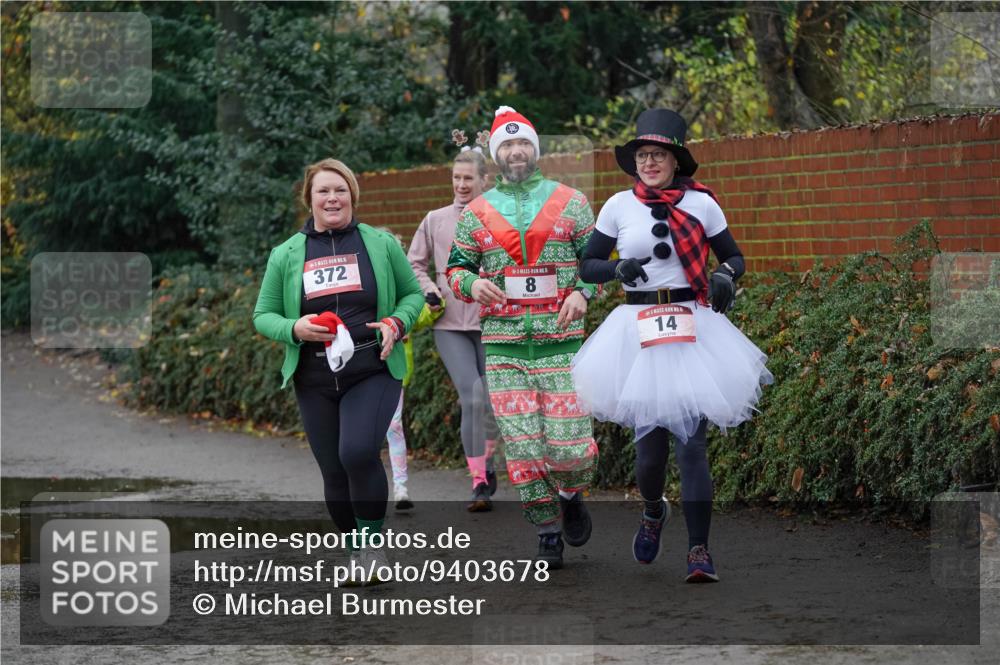 07.12.2025 - St. Pauli X-Mass-Run No. 15 Michael Burmester http://msf.ph/oto/9403678 07.12.2025 10:48:26 Laufen 372, 5, 14 meine-sportfotos.de