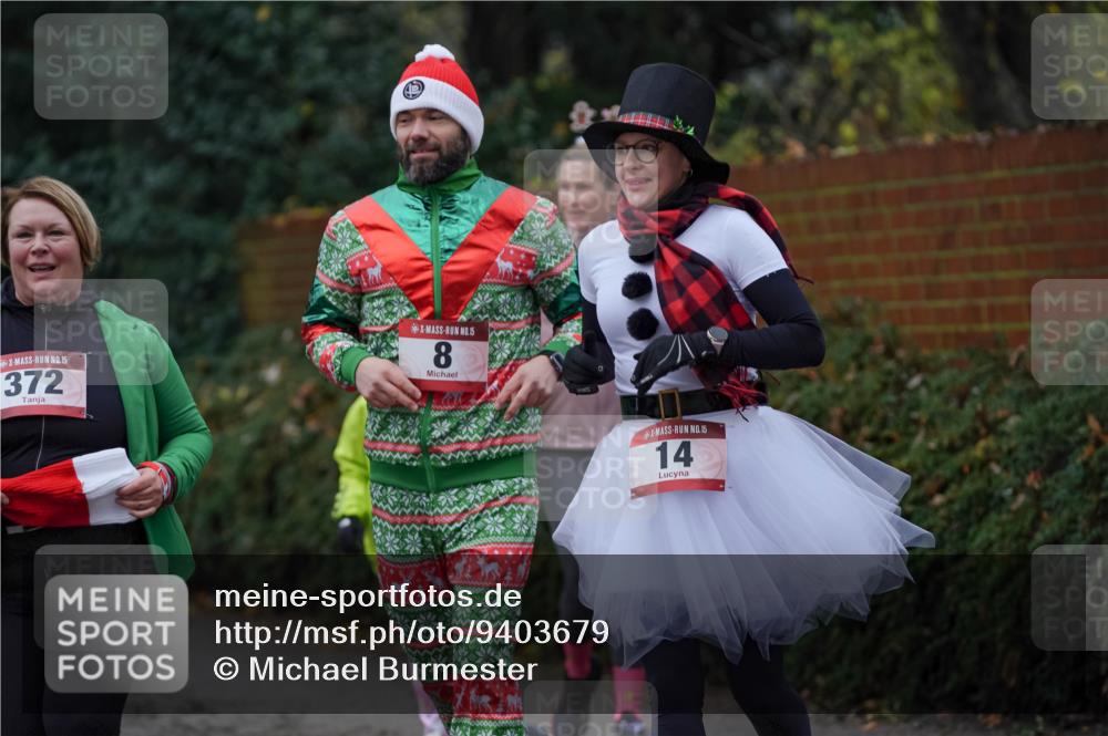 07.12.2025 - St. Pauli X-Mass-Run No. 15 Michael Burmester http://msf.ph/oto/9403679 07.12.2025 10:48:27 Laufen 15, 372, 15, 8, 15, 14 meine-sportfotos.de