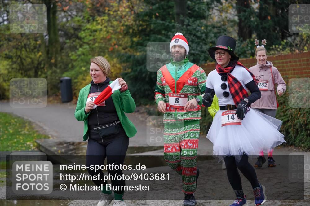 07.12.2025 - St. Pauli X-Mass-Run No. 15 Michael Burmester http://msf.ph/oto/9403681 07.12.2025 10:48:28 Laufen 37, 15, 8, 14, 282 meine-sportfotos.de