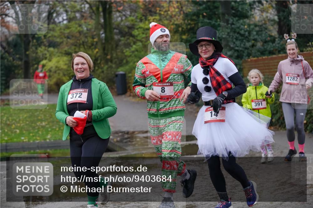 07.12.2025 - St. Pauli X-Mass-Run No. 15 Michael Burmester http://msf.ph/oto/9403684 07.12.2025 10:48:29 Laufen 15, 372, 15, 8, 14, 391, 1282 meine-sportfotos.de