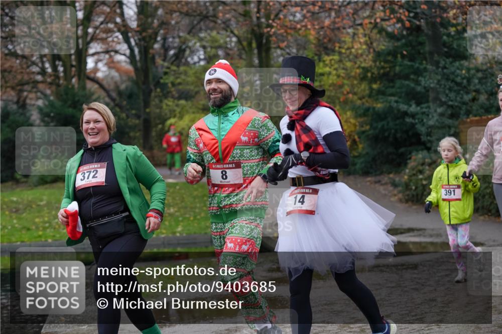 07.12.2025 - St. Pauli X-Mass-Run No. 15 Michael Burmester http://msf.ph/oto/9403685 07.12.2025 10:48:29 Laufen 15, 372, 15, 14, 391 meine-sportfotos.de