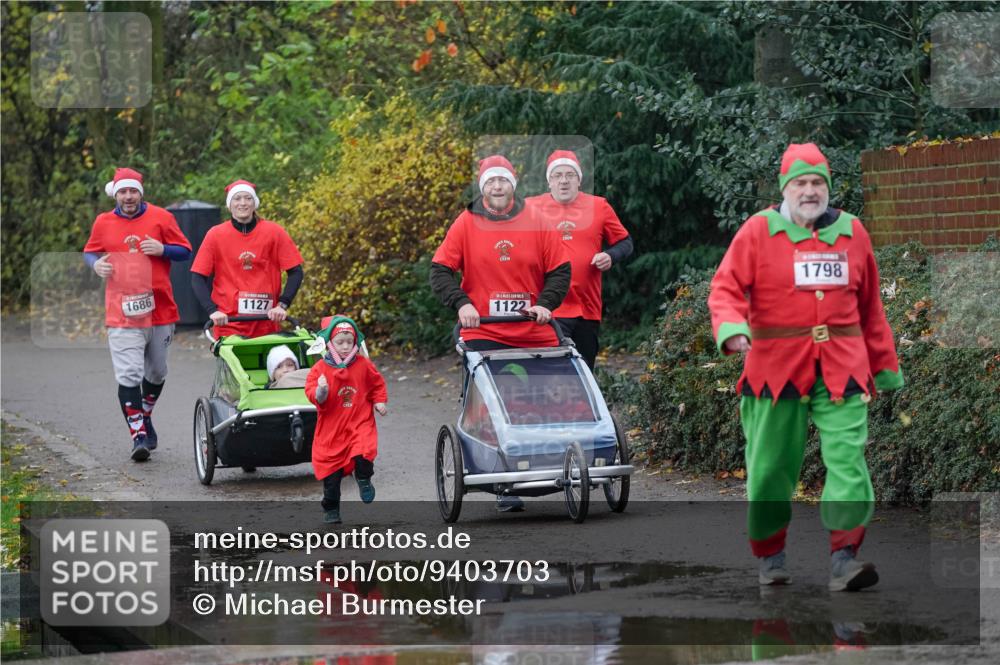 07.12.2025 - St. Pauli X-Mass-Run No. 15 Michael Burmester http://msf.ph/oto/9403703 07.12.2025 10:48:47 Laufen 1798, 1686, 1127, 1122 meine-sportfotos.de