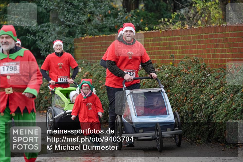 07.12.2025 - St. Pauli X-Mass-Run No. 15 Michael Burmester http://msf.ph/oto/9403704 07.12.2025 10:48:51 Laufen 1798, 1127, 5, 122 meine-sportfotos.de