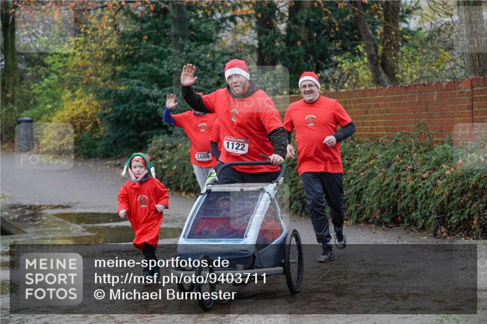 07.12.2025 - St. Pauli X-Mass-Run No. 15 Michael Burmester http://msf.ph/oto/9403711 07.12.2025 10:48:53 Laufen 1686, 15, 1122 meine-sportfotos.de