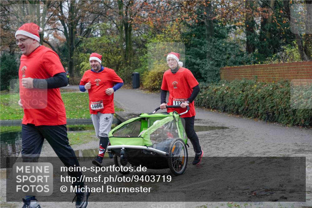07.12.2025 - St. Pauli X-Mass-Run No. 15 Michael Burmester http://msf.ph/oto/9403719 07.12.2025 10:48:56 Laufen 1686, 112 meine-sportfotos.de