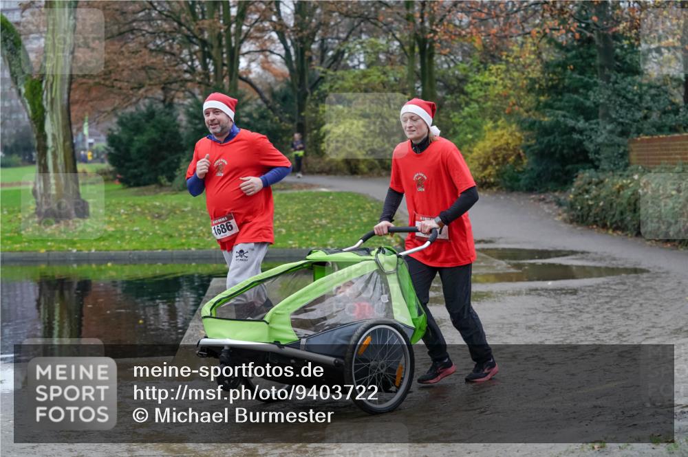 07.12.2025 - St. Pauli X-Mass-Run No. 15 Michael Burmester http://msf.ph/oto/9403722 07.12.2025 10:48:57 Laufen 1686 meine-sportfotos.de