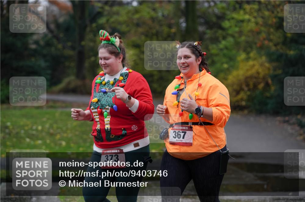 07.12.2025 - St. Pauli X-Mass-Run No. 15 Michael Burmester http://msf.ph/oto/9403746 07.12.2025 10:49:31 Laufen 15, 373, 15, 367 meine-sportfotos.de