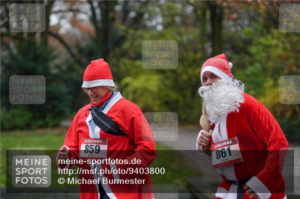 07.12.2025 - St. Pauli X-Mass-Run No. 15 Michael Burmester http://msf.ph/oto/9403800 07.12.2025 10:56:47 Laufen 15, 859, 15, 861 meine-sportfotos.de