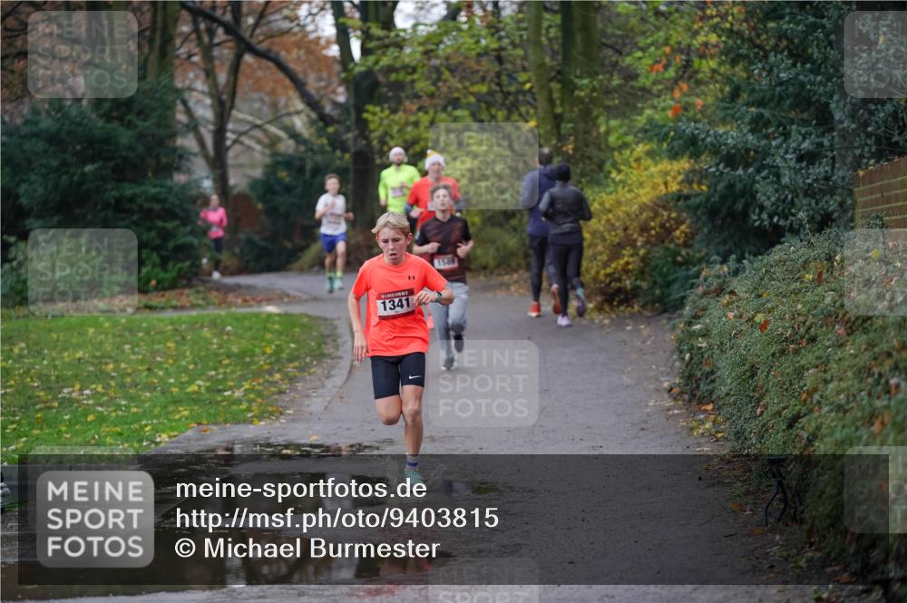 07.12.2025 - St. Pauli X-Mass-Run No. 15 Michael Burmester http://msf.ph/oto/9403815 07.12.2025 10:57:57 Laufen 1341 meine-sportfotos.de