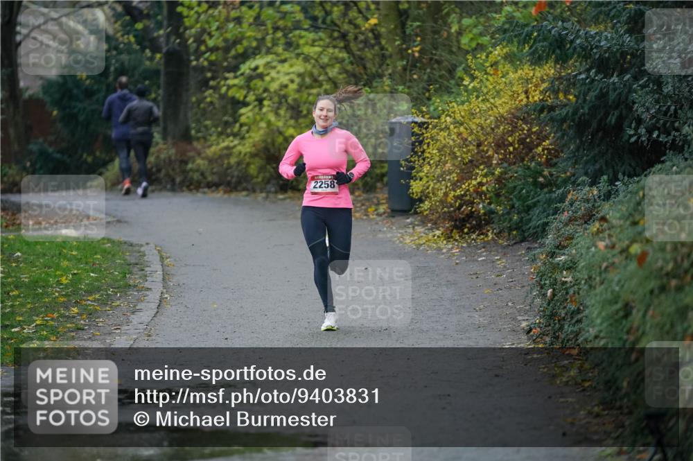 07.12.2025 - St. Pauli X-Mass-Run No. 15 Michael Burmester http://msf.ph/oto/9403831 07.12.2025 10:58:05 Laufen 2258 meine-sportfotos.de