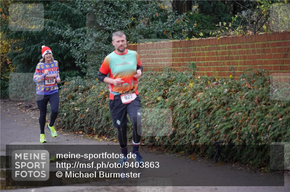 07.12.2025 - St. Pauli X-Mass-Run No. 15 Michael Burmester http://msf.ph/oto/9403863 07.12.2025 10:59:04 Laufen 525, 922 meine-sportfotos.de