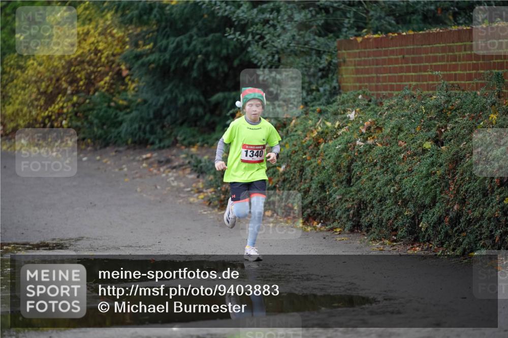 07.12.2025 - St. Pauli X-Mass-Run No. 15 Michael Burmester http://msf.ph/oto/9403883 07.12.2025 10:59:59 Laufen 1340 meine-sportfotos.de