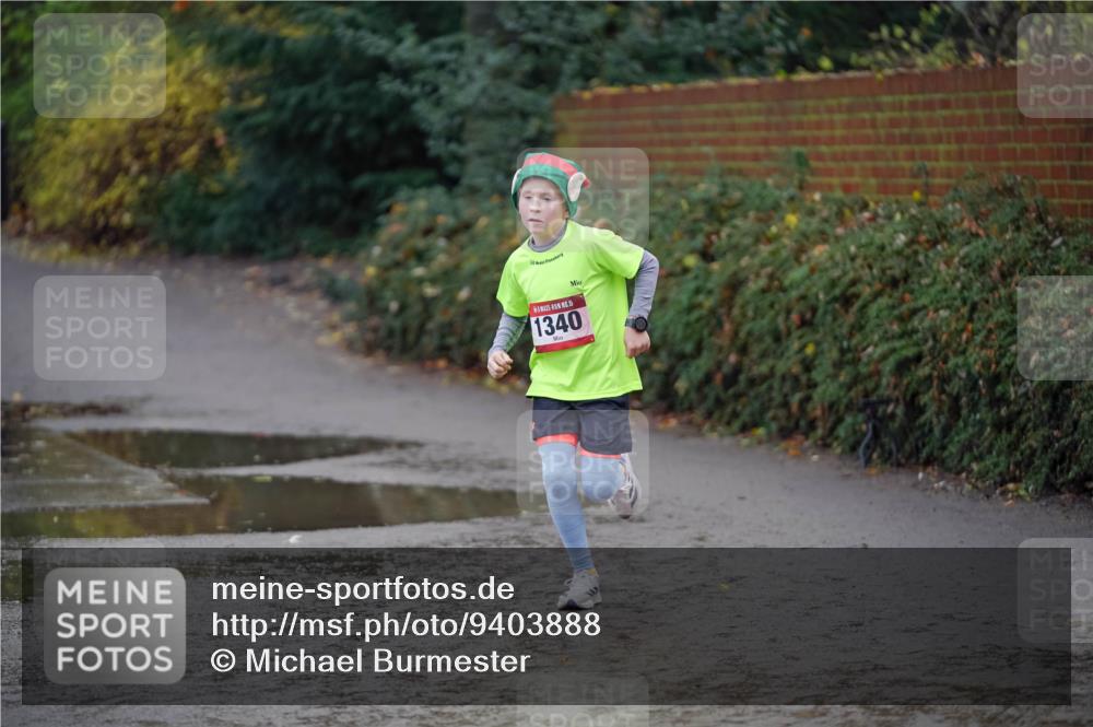 07.12.2025 - St. Pauli X-Mass-Run No. 15 Michael Burmester http://msf.ph/oto/9403888 07.12.2025 11:00:01 Laufen 15, 1340 meine-sportfotos.de
