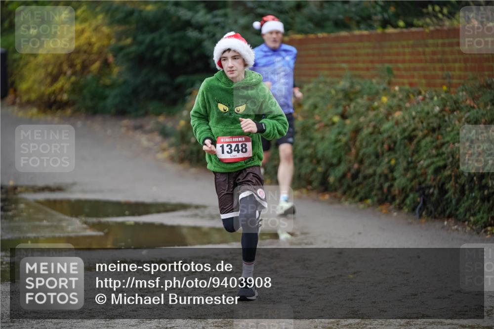 07.12.2025 - St. Pauli X-Mass-Run No. 15 Michael Burmester http://msf.ph/oto/9403908 07.12.2025 11:00:35 Laufen 15, 1348 meine-sportfotos.de