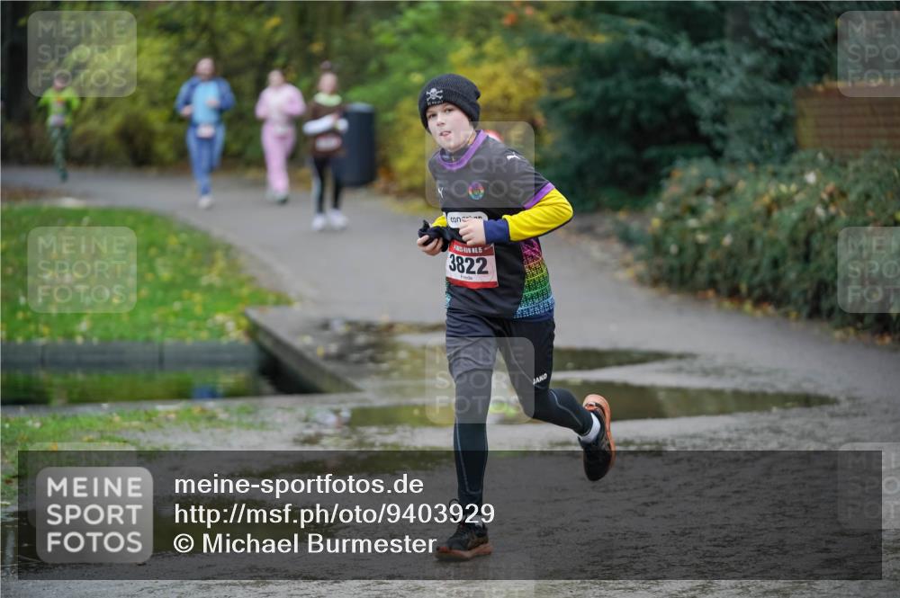 07.12.2025 - St. Pauli X-Mass-Run No. 15 Michael Burmester http://msf.ph/oto/9403929 07.12.2025 11:00:58 Laufen 15, 3822 meine-sportfotos.de