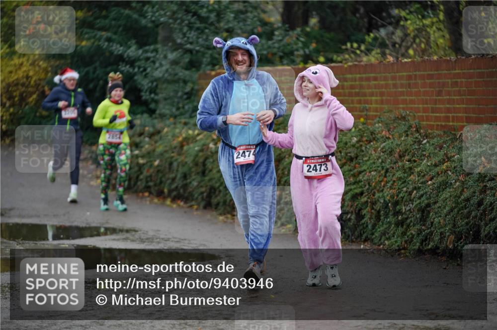 07.12.2025 - St. Pauli X-Mass-Run No. 15 Michael Burmester http://msf.ph/oto/9403946 07.12.2025 11:01:07 Laufen 7206, 2854, 2474, 2473 meine-sportfotos.de