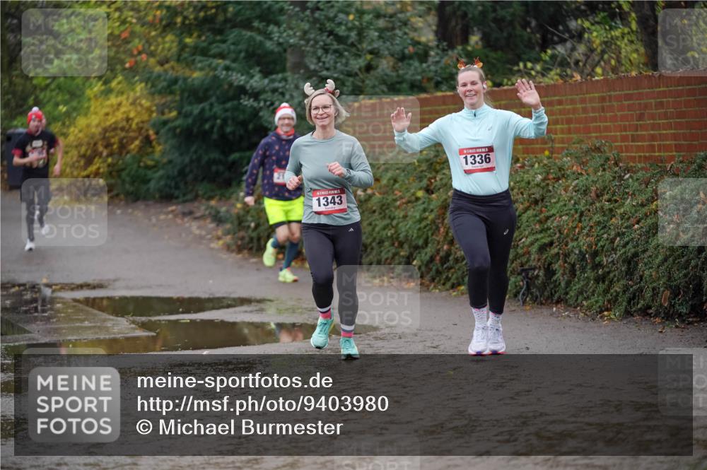 07.12.2025 - St. Pauli X-Mass-Run No. 15 Michael Burmester http://msf.ph/oto/9403980 07.12.2025 11:01:25 Laufen 21, 1343, 5, 1336 meine-sportfotos.de