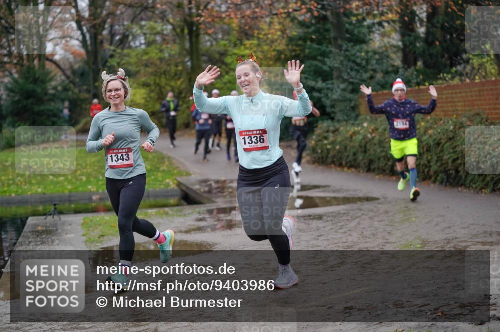 07.12.2025 - St. Pauli X-Mass-Run No. 15 Michael Burmester http://msf.ph/oto/9403986 07.12.2025 11:01:27 Laufen 5, 1343, 15, 1336, 2194 meine-sportfotos.de