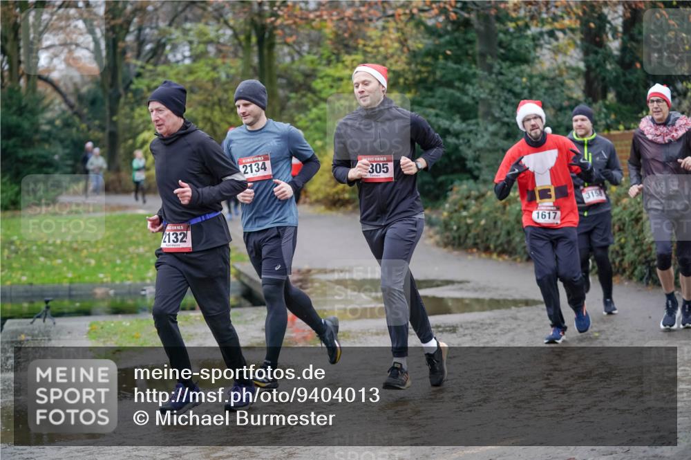 07.12.2025 - St. Pauli X-Mass-Run No. 15 Michael Burmester http://msf.ph/oto/9404013 07.12.2025 11:01:34 Laufen 15, 2132, 2134, 15, 305, 1617, 3158 meine-sportfotos.de