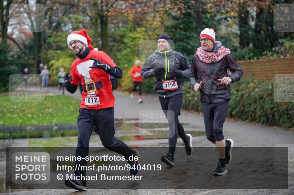 07.12.2025 - St. Pauli X-Mass-Run No. 15 Michael Burmester http://msf.ph/oto/9404019 07.12.2025 11:01:35 Laufen 3158, 1617 meine-sportfotos.de