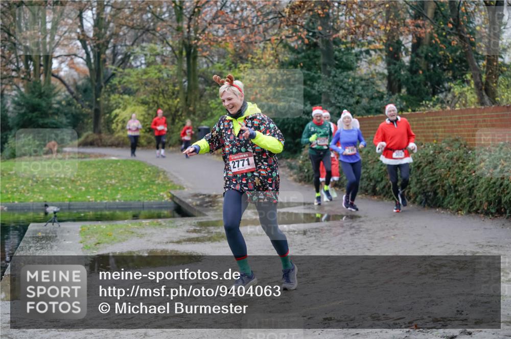 07.12.2025 - St. Pauli X-Mass-Run No. 15 Michael Burmester http://msf.ph/oto/9404063 07.12.2025 11:01:55 Laufen 2771 meine-sportfotos.de