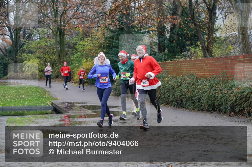 07.12.2025 - St. Pauli X-Mass-Run No. 15 Michael Burmester http://msf.ph/oto/9404066 07.12.2025 11:01:57 Laufen 295, 25, 302 meine-sportfotos.de