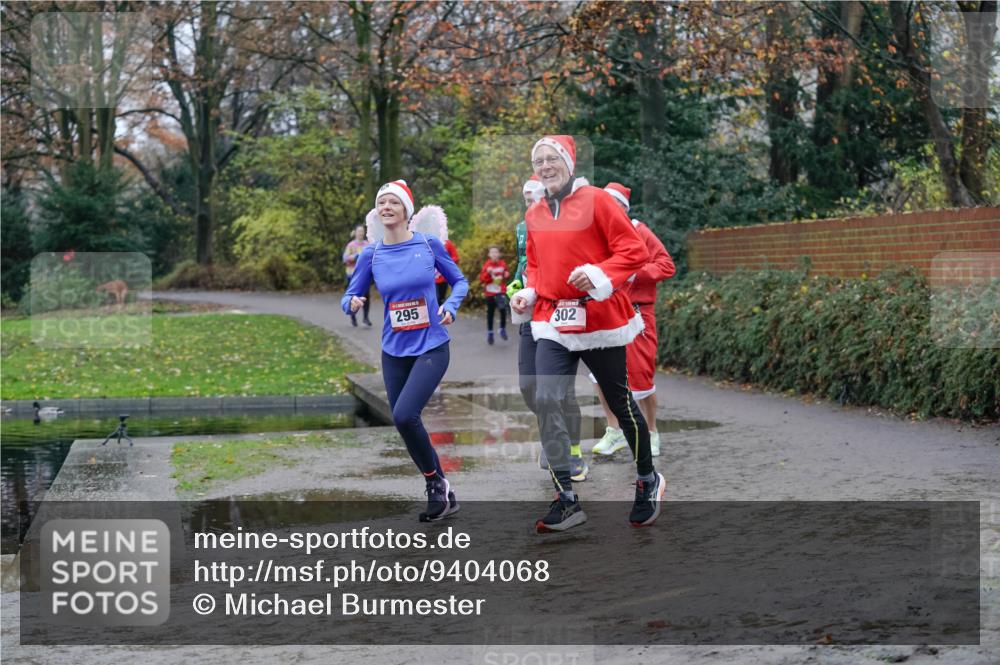 07.12.2025 - St. Pauli X-Mass-Run No. 15 Michael Burmester http://msf.ph/oto/9404068 07.12.2025 11:01:58 Laufen 295, 302 meine-sportfotos.de