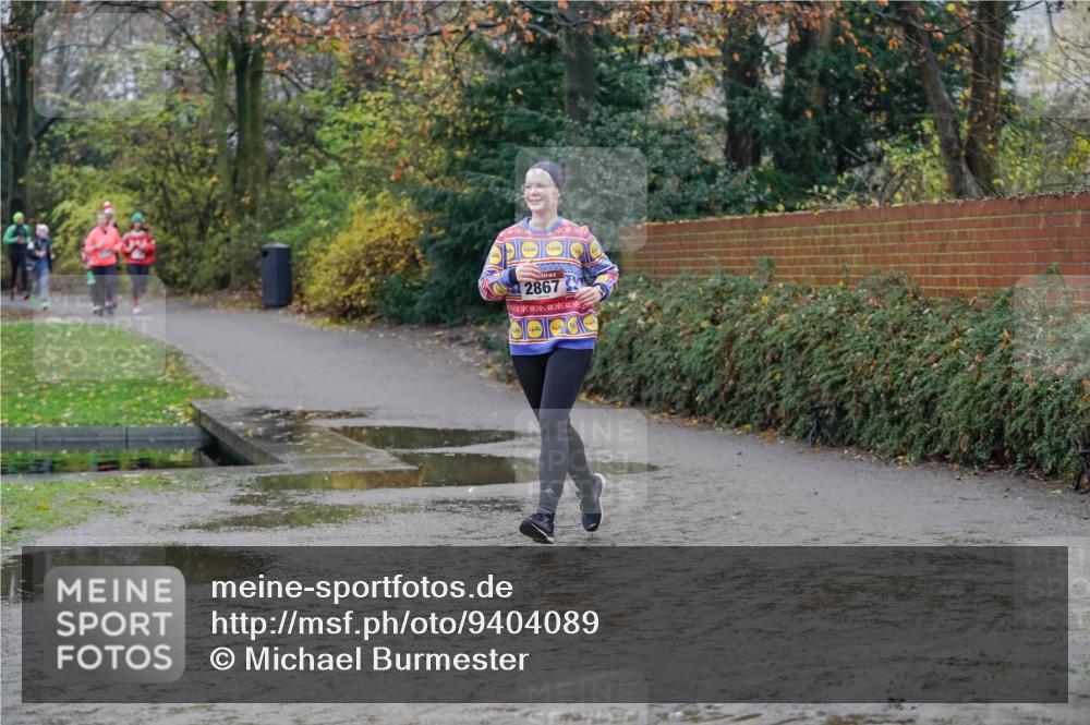 07.12.2025 - St. Pauli X-Mass-Run No. 15 Michael Burmester http://msf.ph/oto/9404089 07.12.2025 11:02:06 Laufen 2867 meine-sportfotos.de