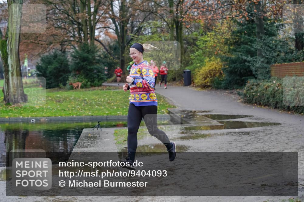 07.12.2025 - St. Pauli X-Mass-Run No. 15 Michael Burmester http://msf.ph/oto/9404093 07.12.2025 11:02:07 Laufen  meine-sportfotos.de