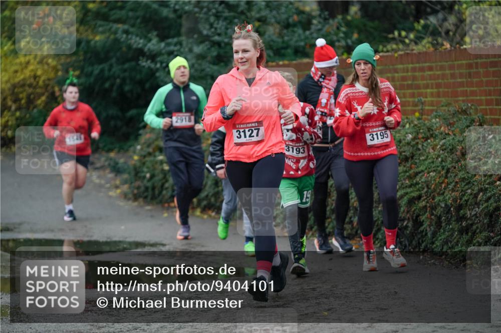07.12.2025 - St. Pauli X-Mass-Run No. 15 Michael Burmester http://msf.ph/oto/9404101 07.12.2025 11:02:17 Laufen 2918, 15, 3127, 3193, 19, 400000, 3195 meine-sportfotos.de